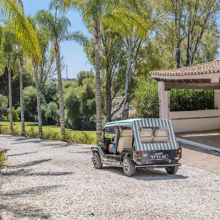 Villa Smb10 Stunning Luxury On A Private Domaine Near Padierna Golf Club Estepona