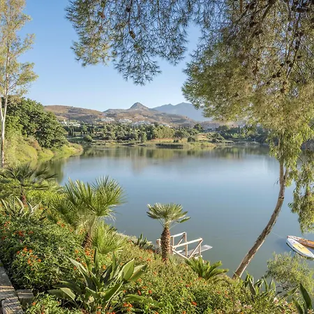 Villa Smb10 Stunning Luxury On A Private Domaine Near Padierna Golf Club Estepona