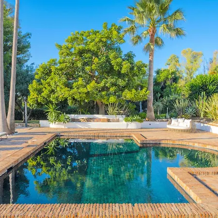 Smb10 Stunning Luxury On A Private Domaine Near Padierna Golf Club