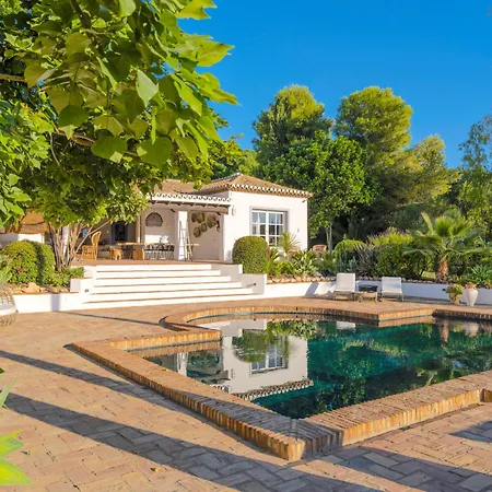 Smb10 Stunning Luxury On A Private Domaine Near Padierna Golf Club