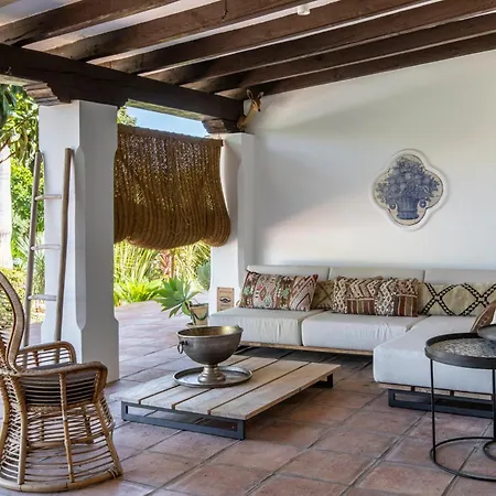 Smb10 Stunning Luxury On A Private Domaine Near Padierna Golf Club Villa
