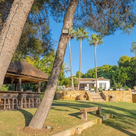Villa Smb10 Stunning Luxury On A Private Domaine Near Padierna Golf Club *