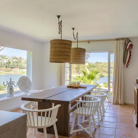 Villa Smb10 Stunning Luxury On A Private Domaine Near Padierna Golf Club *