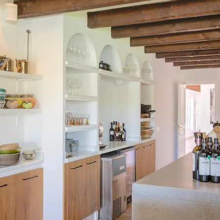 Smb10 Stunning Luxury On A Private Domaine Near Padierna Golf Club